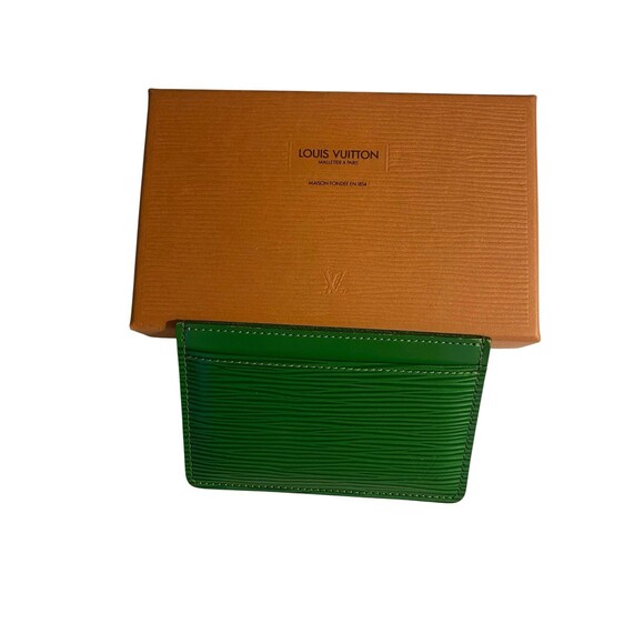 Louis Vuitton Epi Leather Card Case M60325 with box